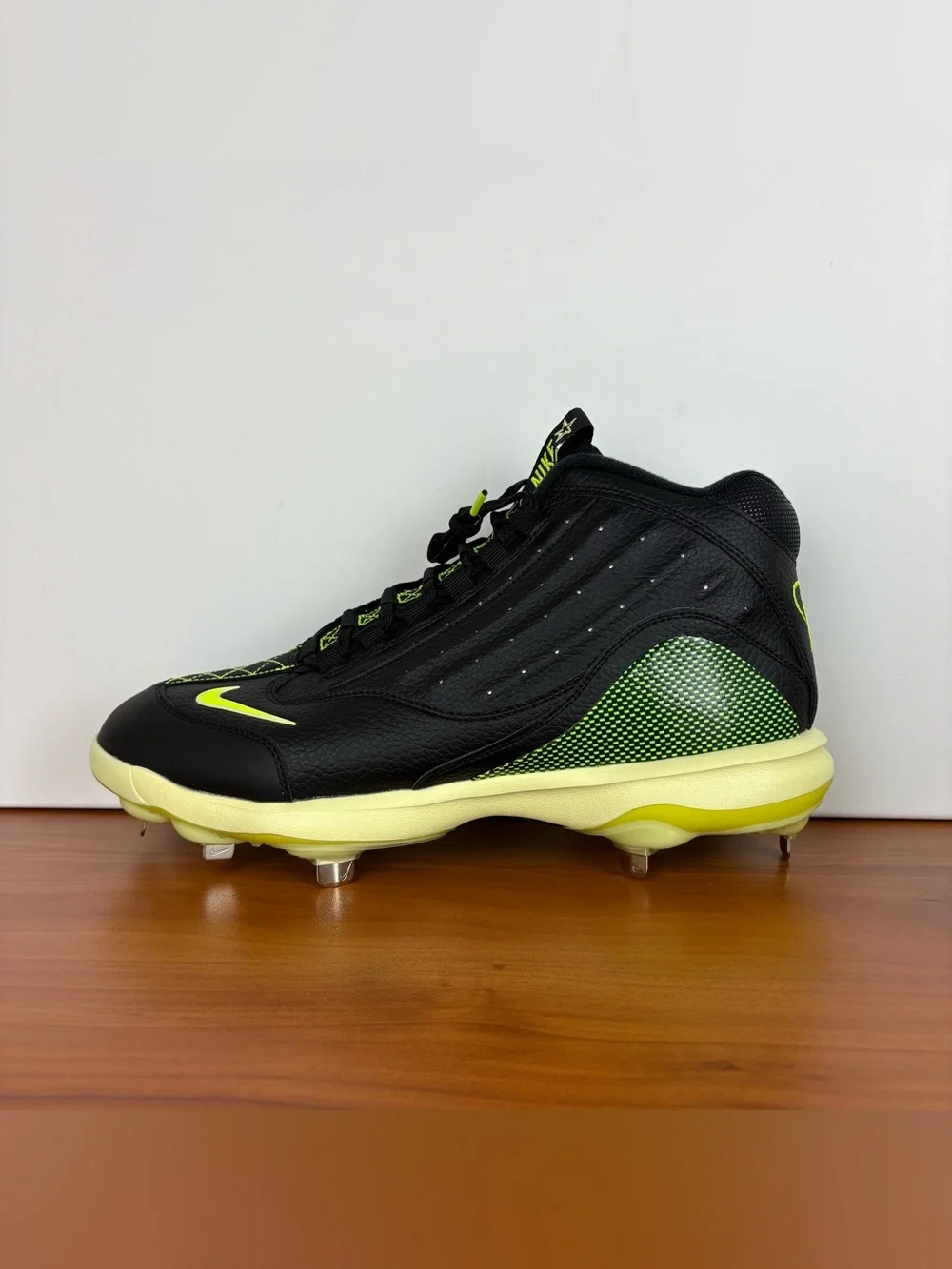 Nike Griffey 2 Metal Baseball Cleats